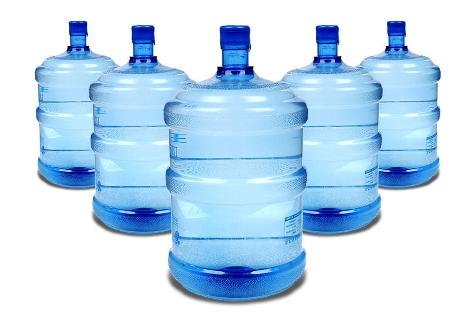 Вода в бутылях. Бутылка для воды. Вода питьевая бутилированная. Бутилированная вода бутылка.